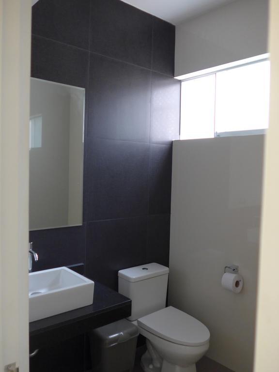 Spacious Apartment In Miraflores Ліма Номер фото