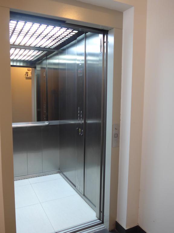 Spacious Apartment In Miraflores Ліма Номер фото